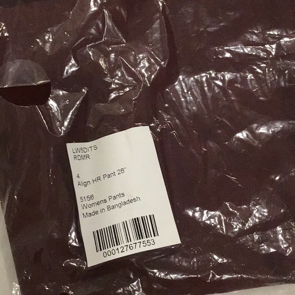 E - Lululemon Align High-Rise Pant 28"
Red Merlot - Picture 6 of 6